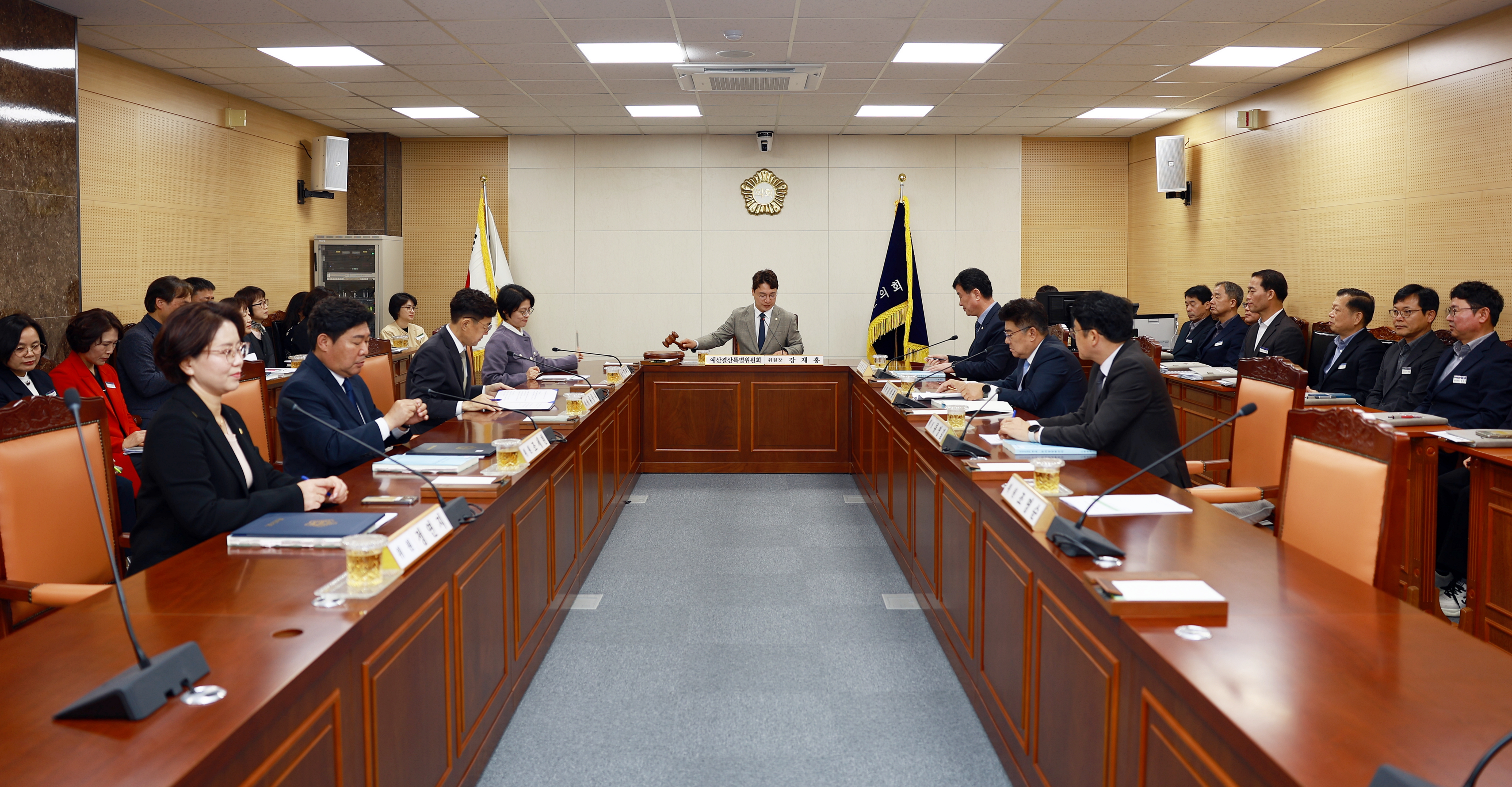 제279회 화순군의회 임시회 에결위 제1회 추가경정예산안 종합심사 