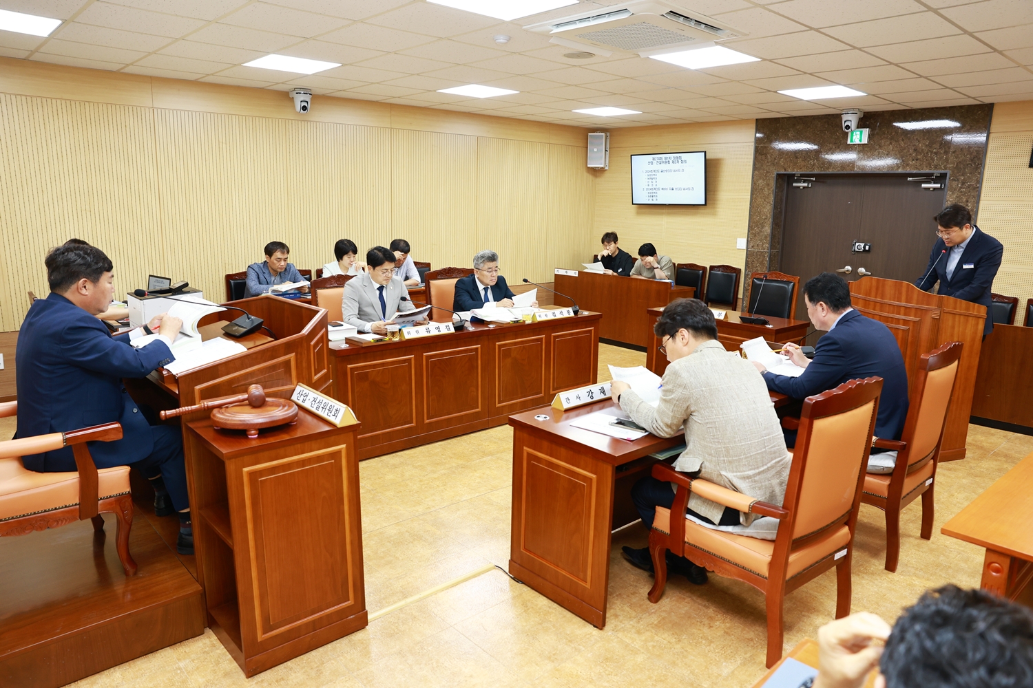 제274회 화순군의회 제1차 정례회 [산업.건설위원회]